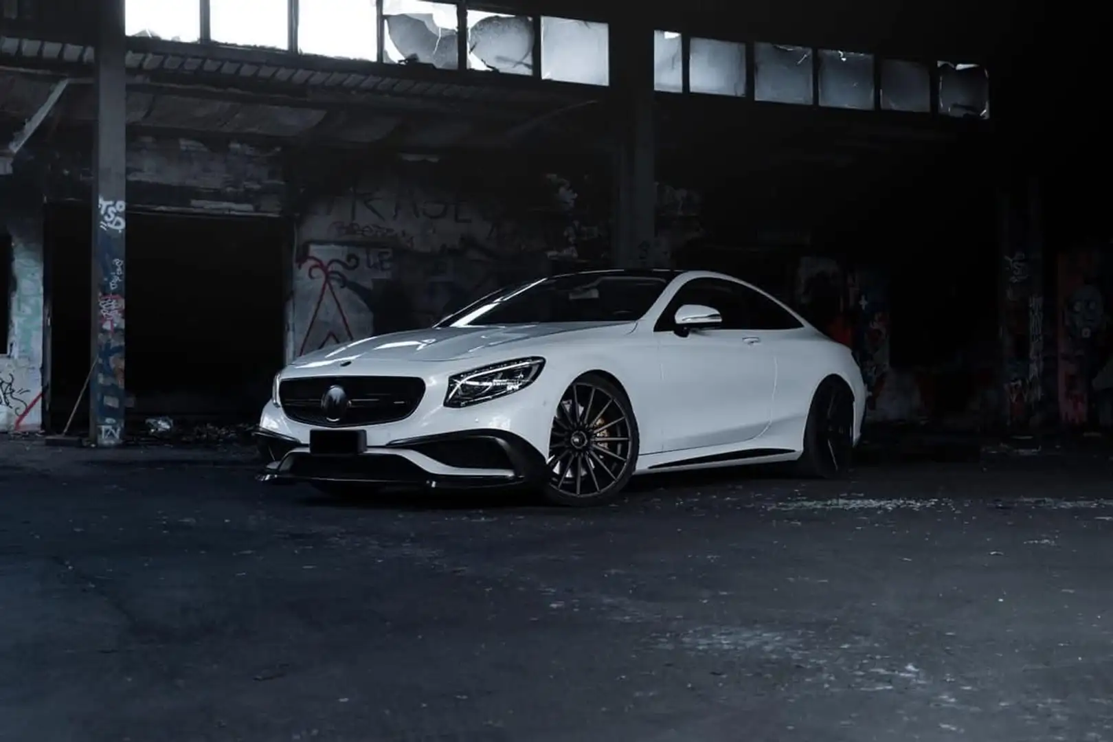 Mercedes-Benz S 63 AMG Brabus 700 speedshift MCY - 1