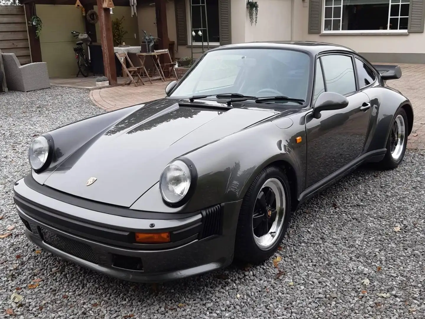 Porsche 930 Turbo Grau - 2