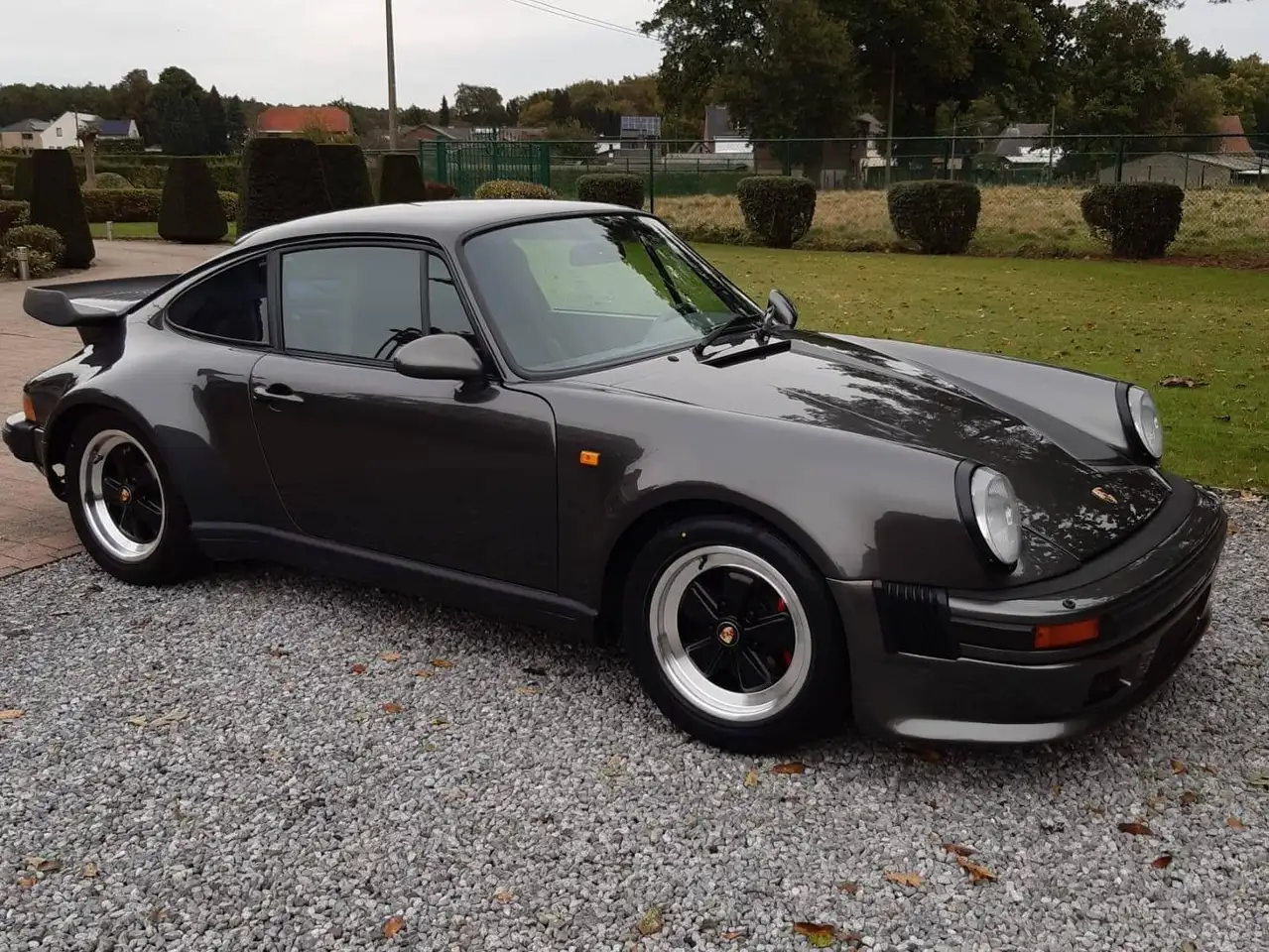 Porsche 930 Turbo, foto 3