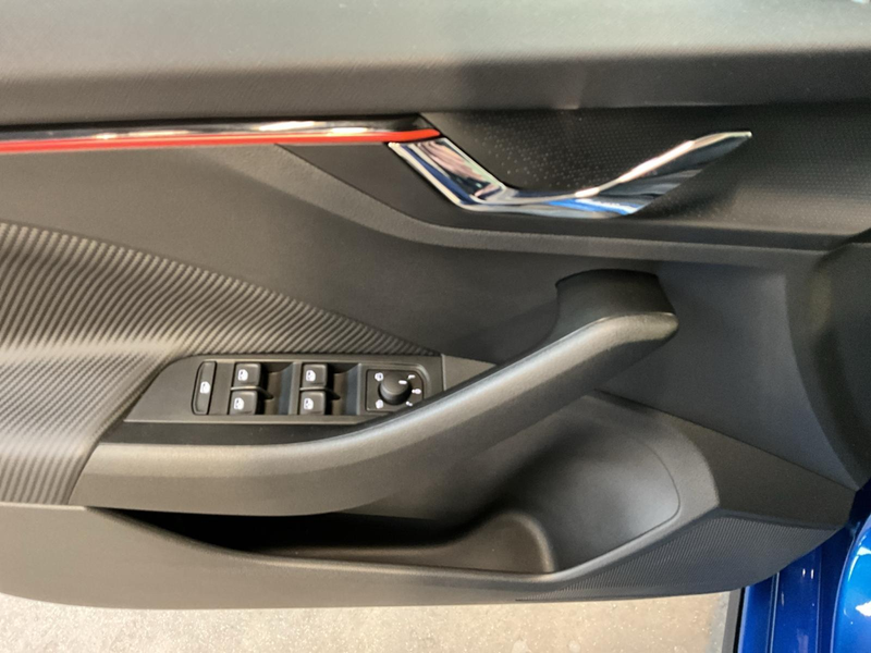 Skoda Scala Monte-Carlo+BVM+Led+Navi — photo 14