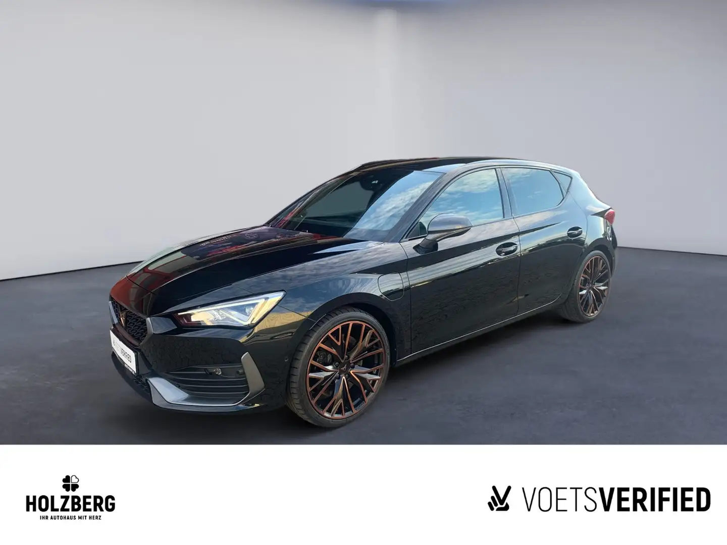 CUPRA Leon 1.4 VZ e-Hybrid FullLink+LED+ACC+19" Schwarz - 1
