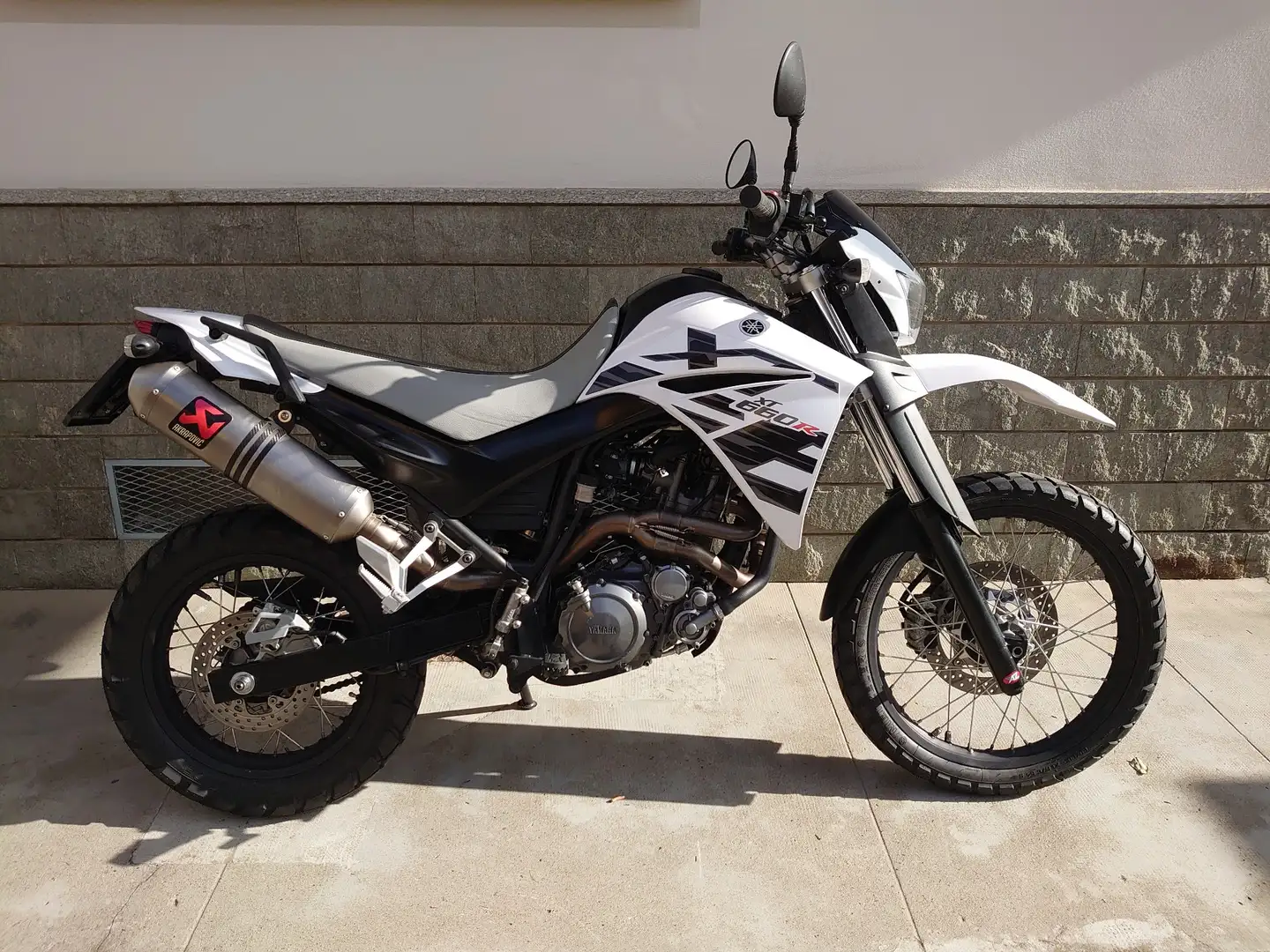 Yamaha XT 660 Bílá - 1