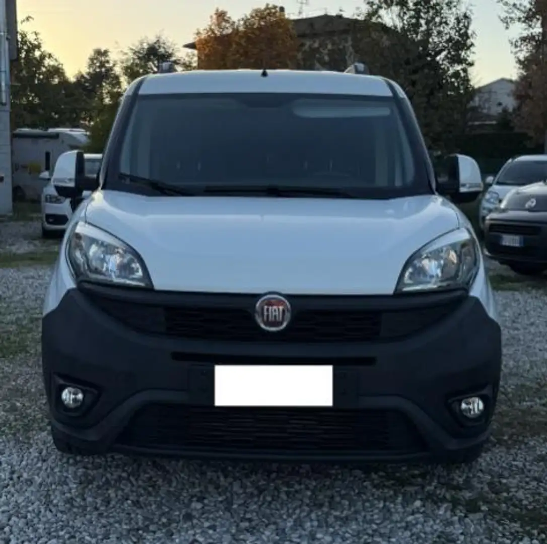 Fiat Doblo cargo 1.3 mjt 16v SX 90cv E5+ F.L. Blanco - 2