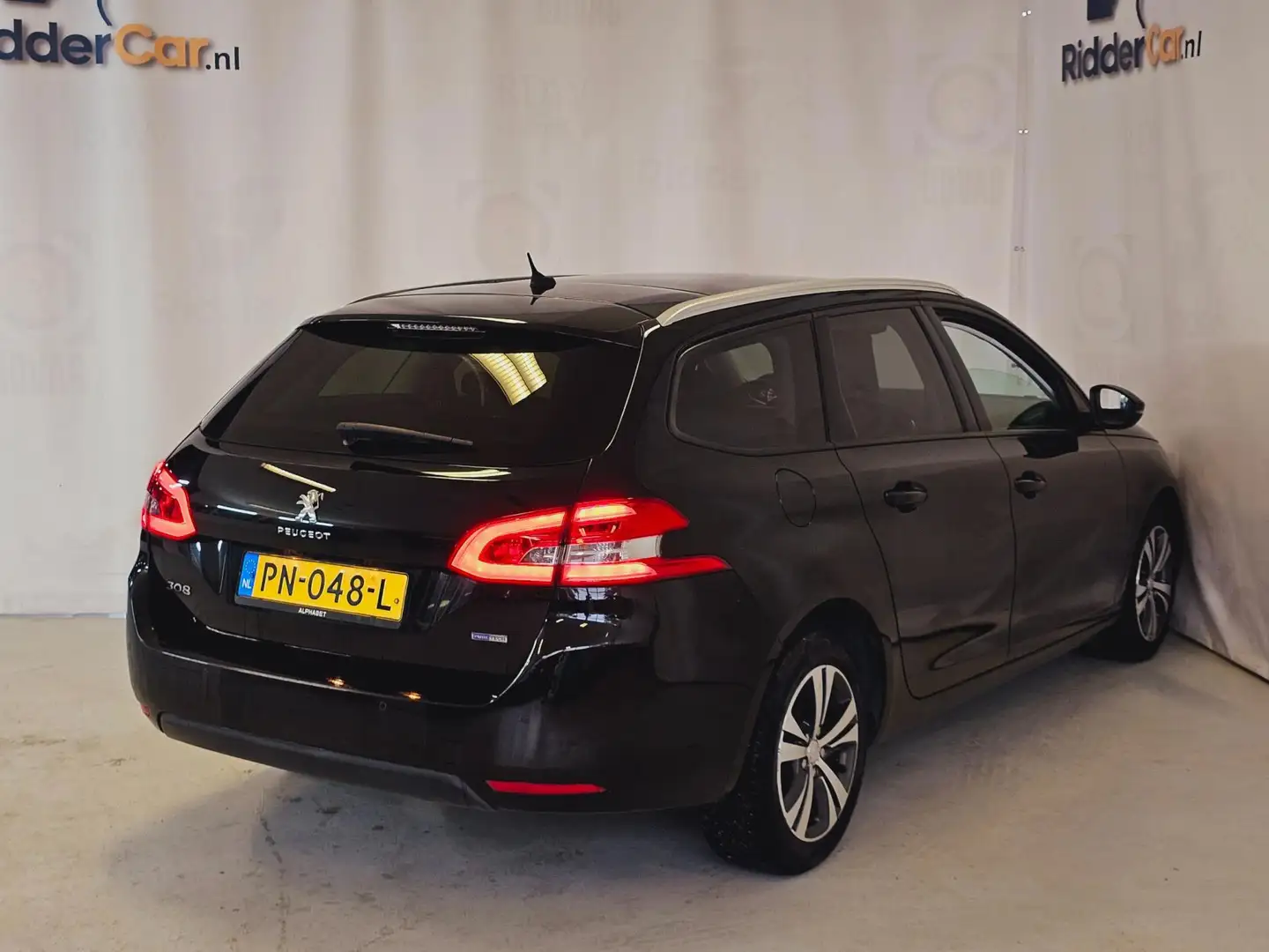 Peugeot 308 SW 1.2 PT B. Executive|APK05-2026|NAP|2E EIG|PANO| Nero - 2