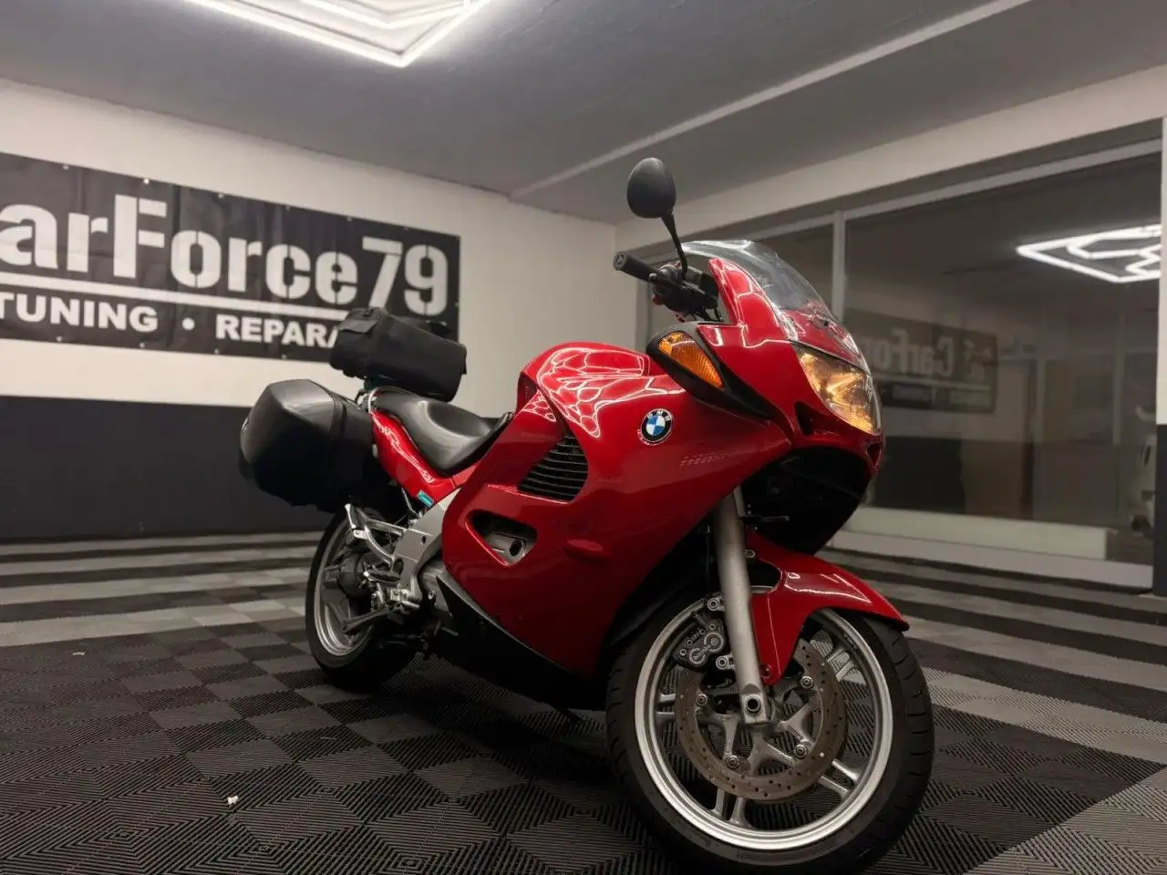 BMW