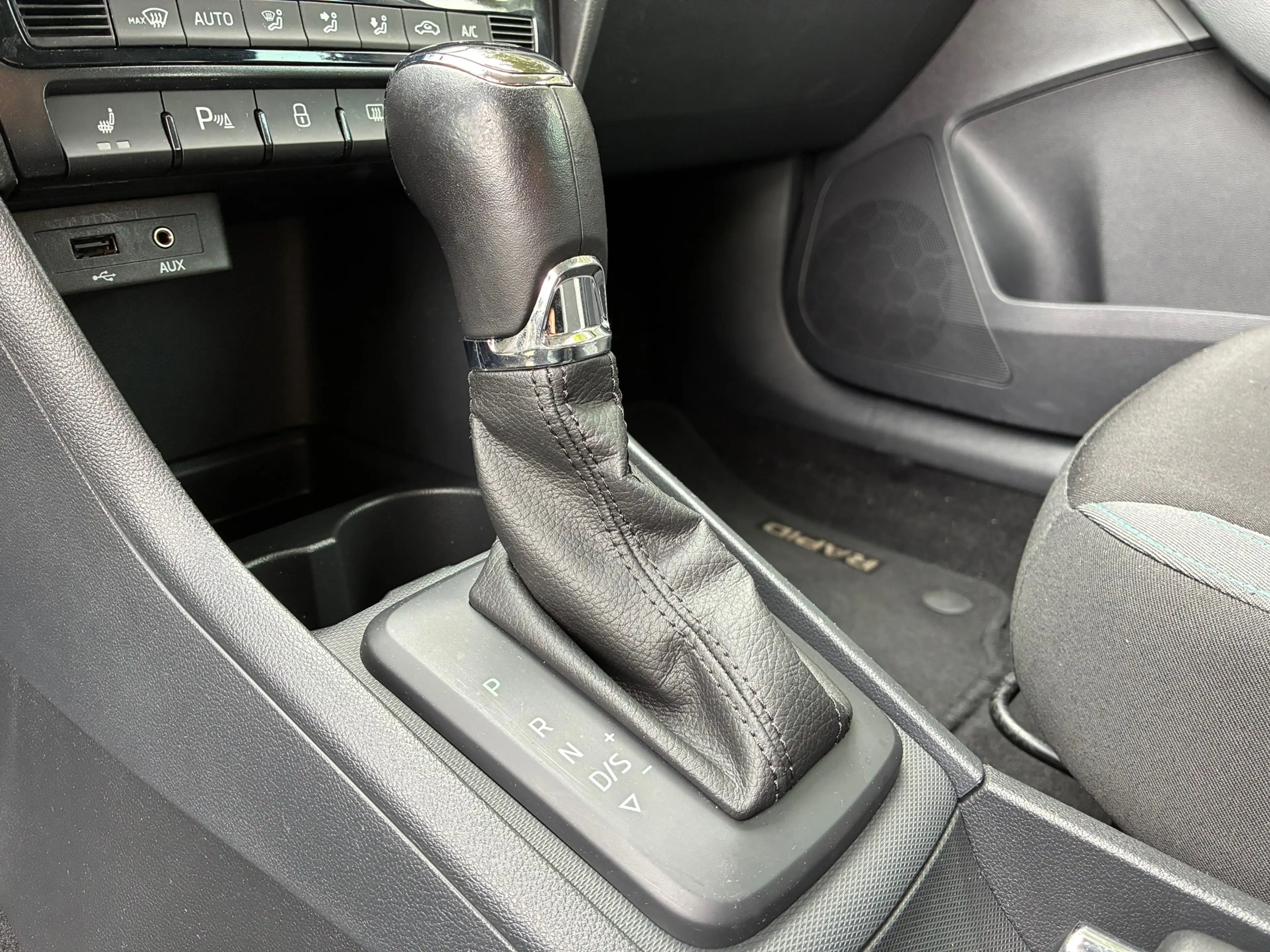 Skoda Rapid/Spaceback 1.2 TSI Automaat | 1e eigenaar | Navi + Clima + Cr — photo 15