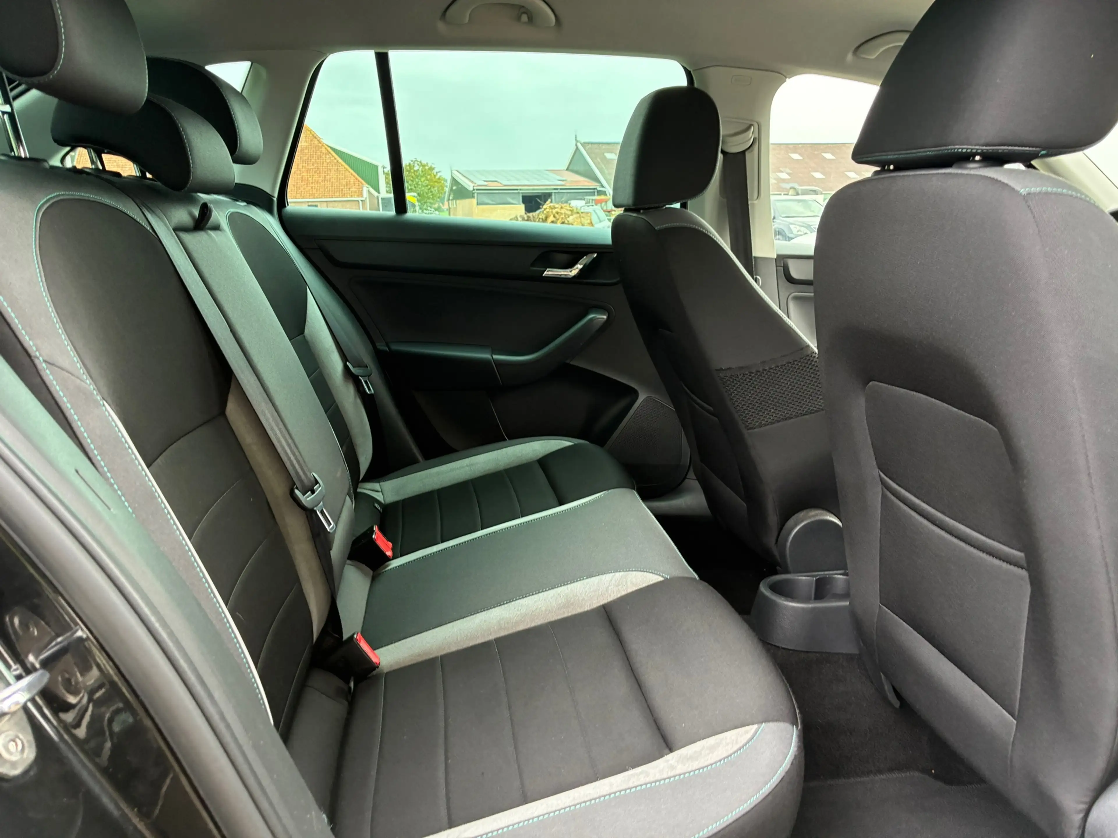 Skoda Rapid/Spaceback 1.2 TSI Automaat | 1e eigenaar | Navi + Clima + Cr — photo 9