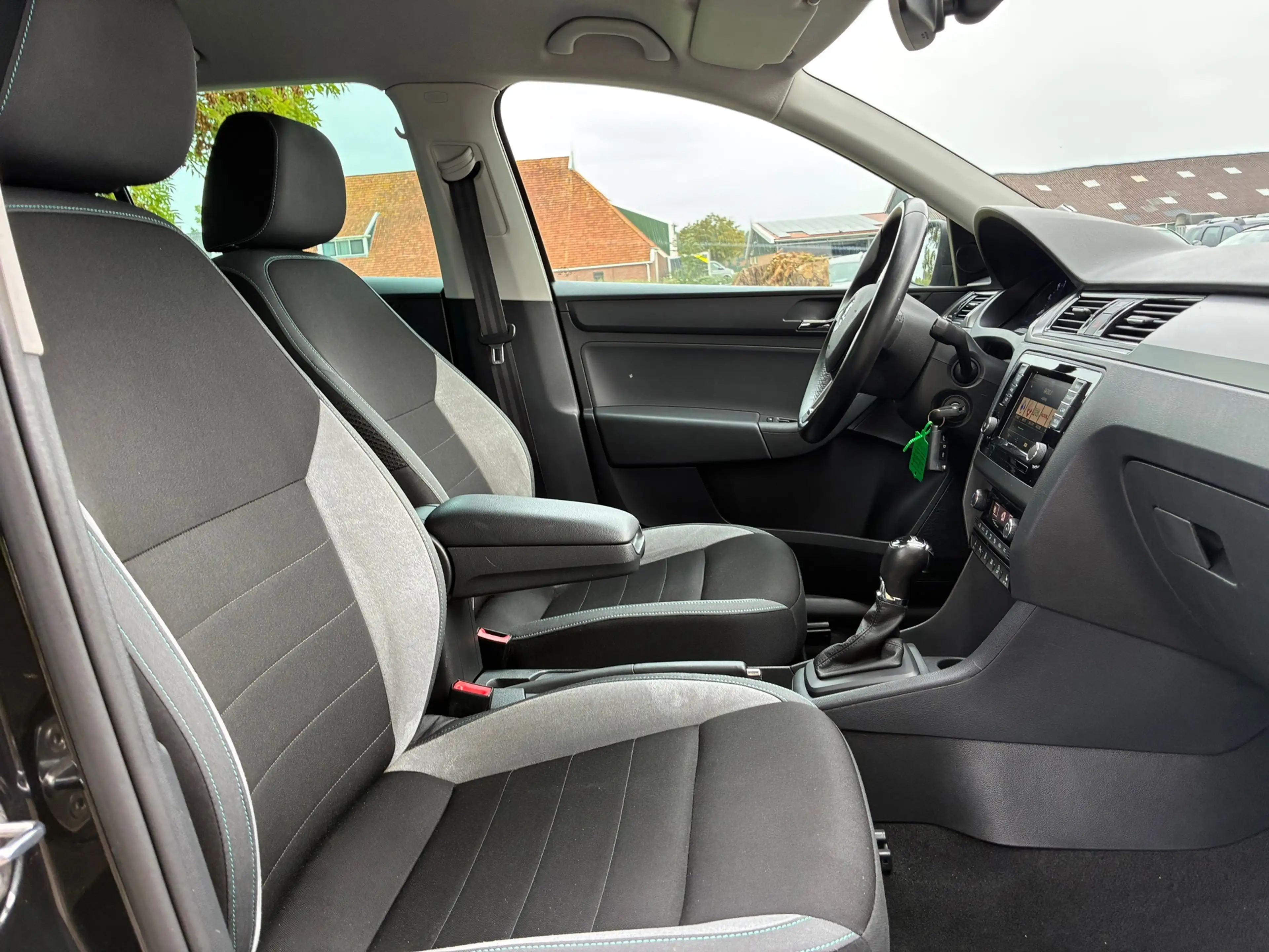 Skoda Rapid/Spaceback 1.2 TSI Automaat | 1e eigenaar | Navi + Clima + Cr — photo 8
