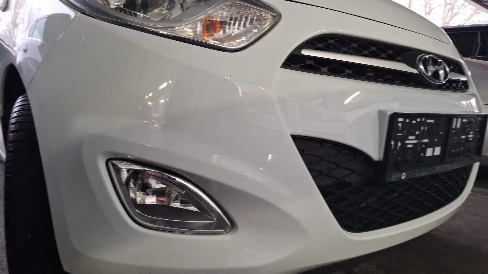 Hyundai i10 i10 1,1 Life Life /NUR 50.000KM/ Pickerl!*1.BESITZ Weiß - 2