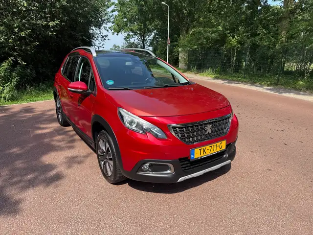 Peugeot 2008 view 8