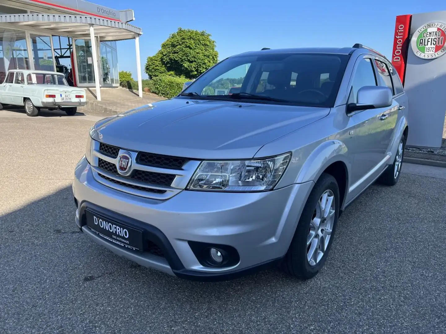 Fiat Freemont 2.0 Multijet 16V DPF Automatik Allrad Lounge - 1