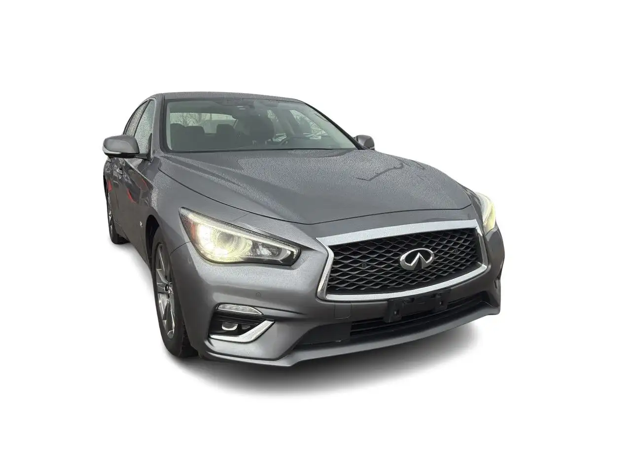 Infiniti Q50 снимка Infiniti Q50
