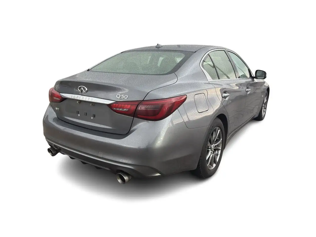 Infiniti Q50 снимка Infiniti Q50