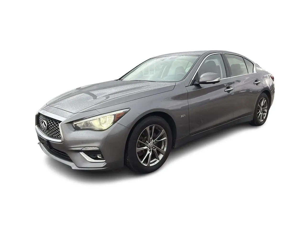 Infiniti Q50 снимка Infiniti Q50