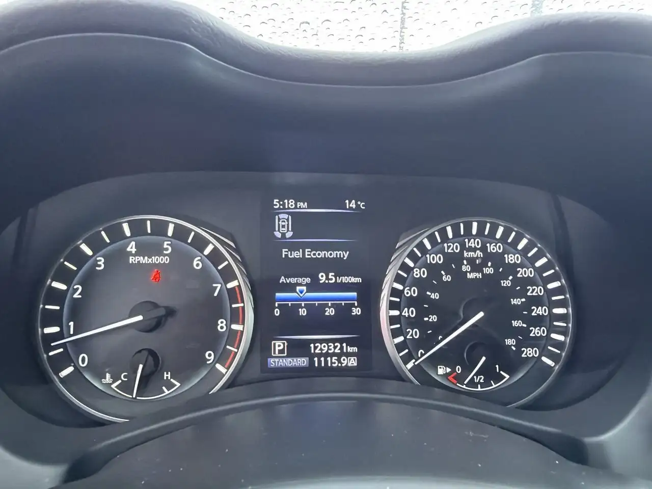 Infiniti Q50 снимка Infiniti Q50