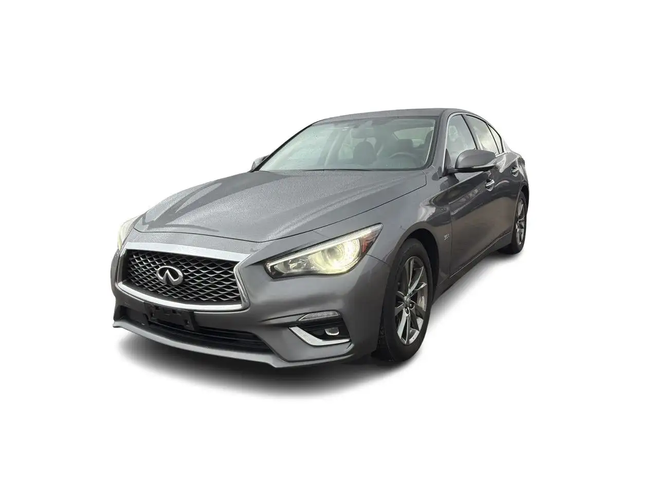 Infiniti Q50 снимка Infiniti Q50
