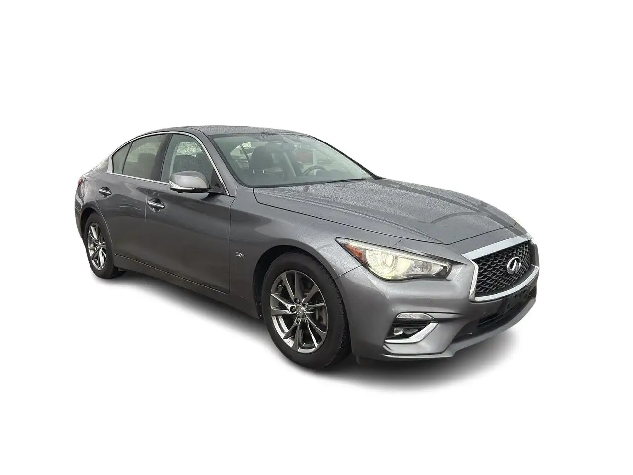 Infiniti Q50 снимка Infiniti Q50