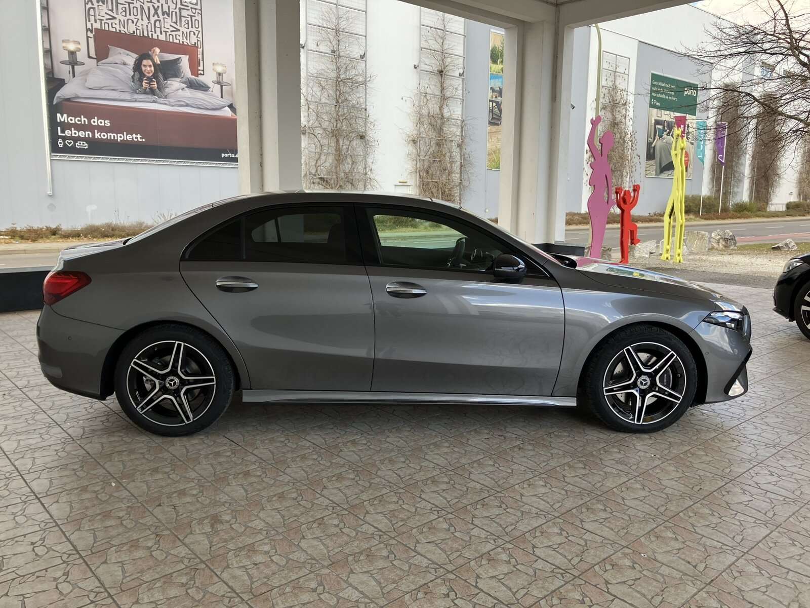 Mercedes-Benz A 220