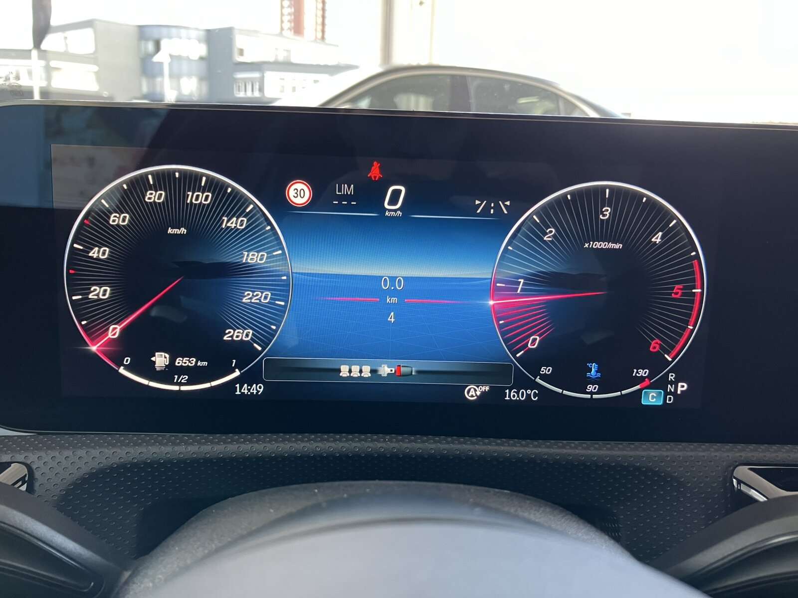 Mercedes-Benz A 220