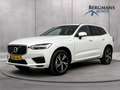 Volvo XC60 // 2.0 T8 Twin Engine AWD R-Design // NU ZOMERACTI Wit - thumbnail 1