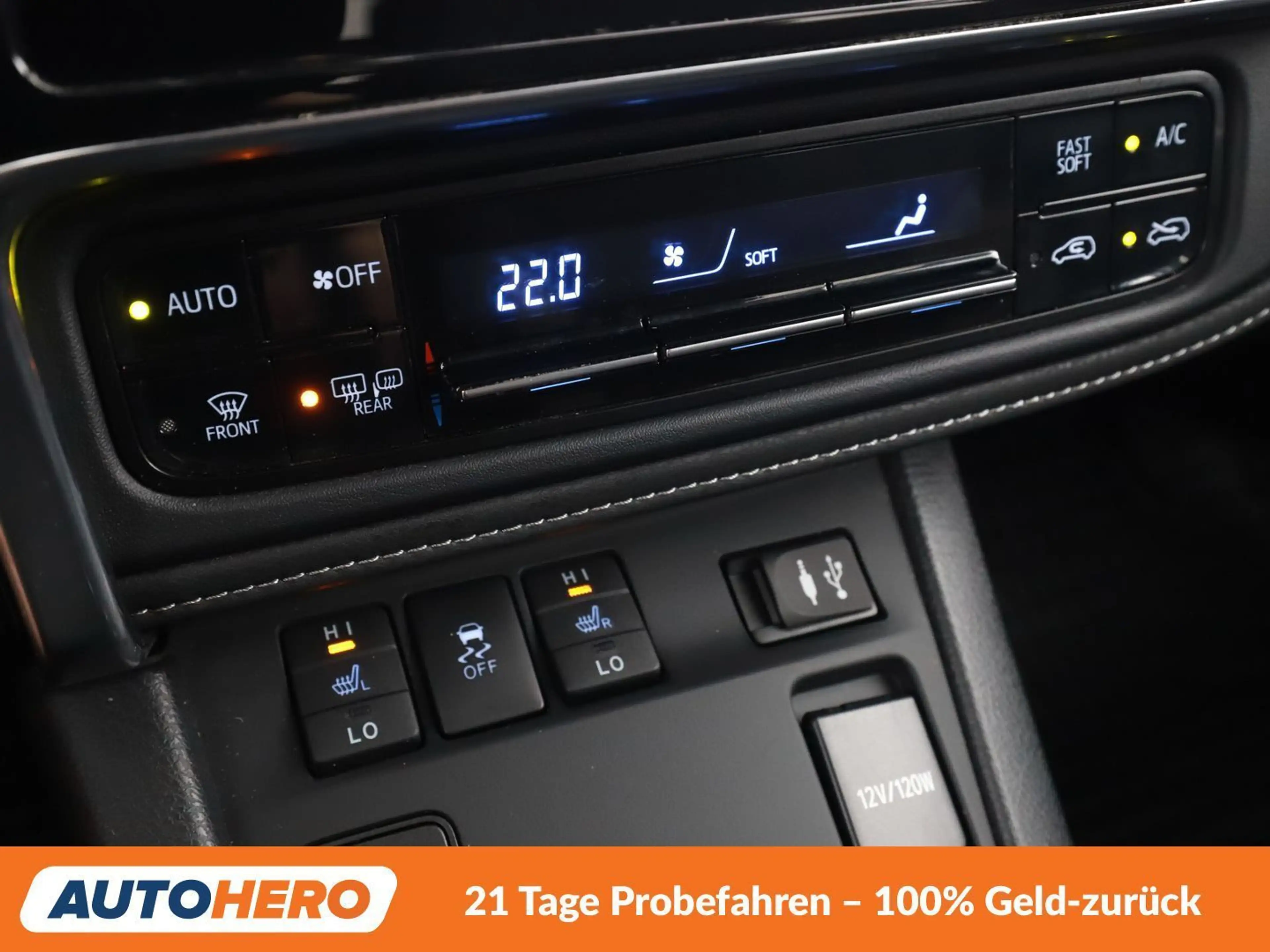 Toyota Auris 1.8 Hybrid Active — photo 22