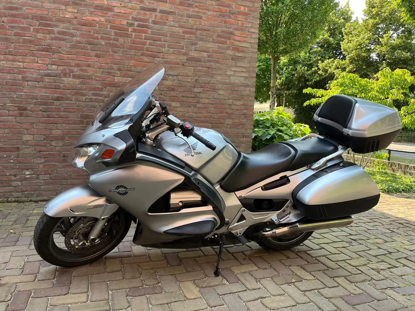Honda Pan European St1300 Grijs - 1