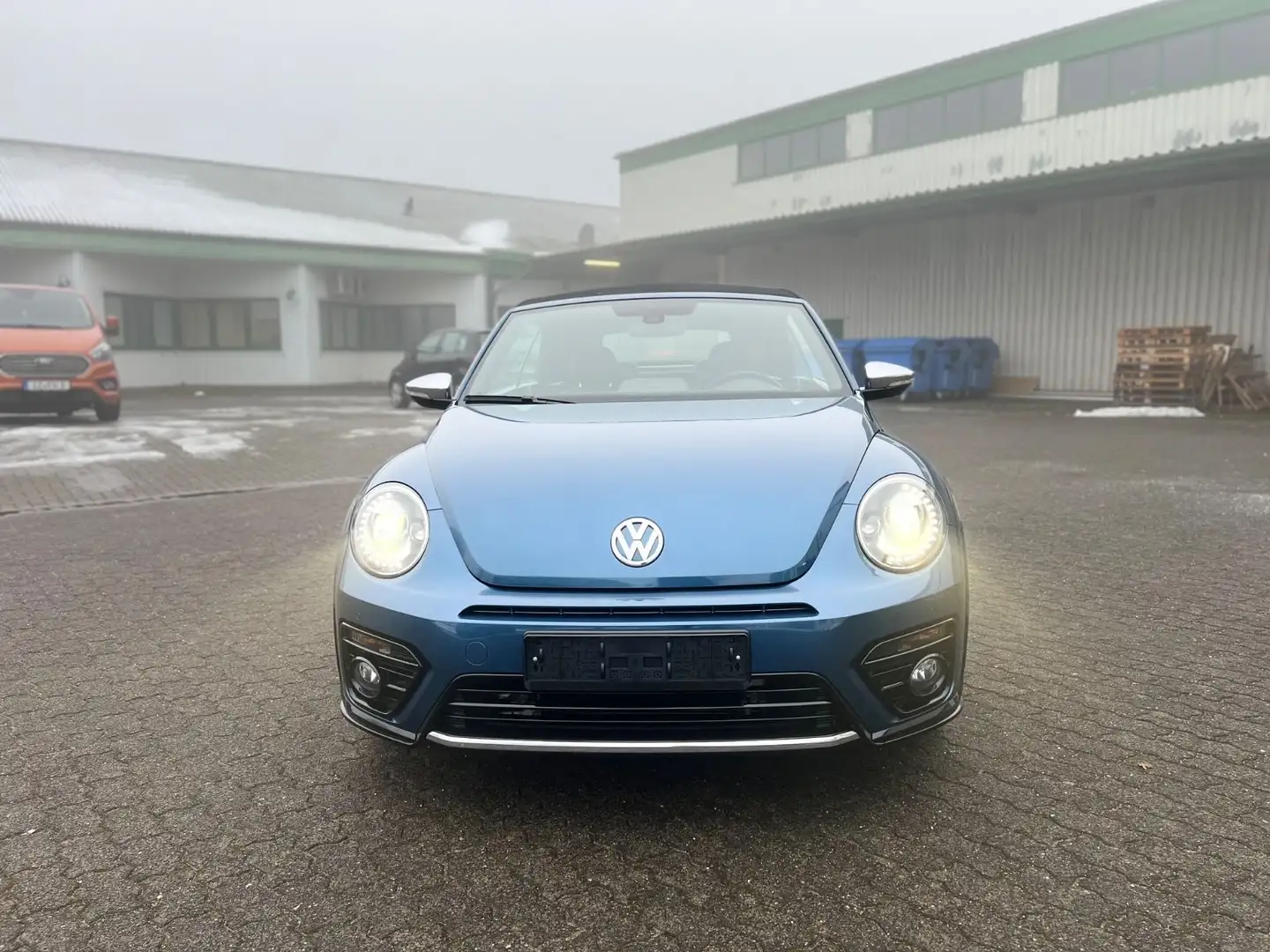Volkswagen Beetle Cabriolet R-Line*Mwst.*Rückfahrkam.*Leder Blau - 2