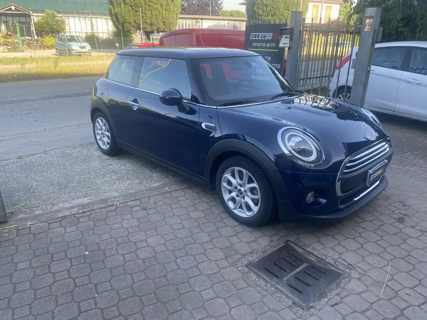 MINI One 3p 1.5 Hype 102cv auto Blu/Azzurro - 2
