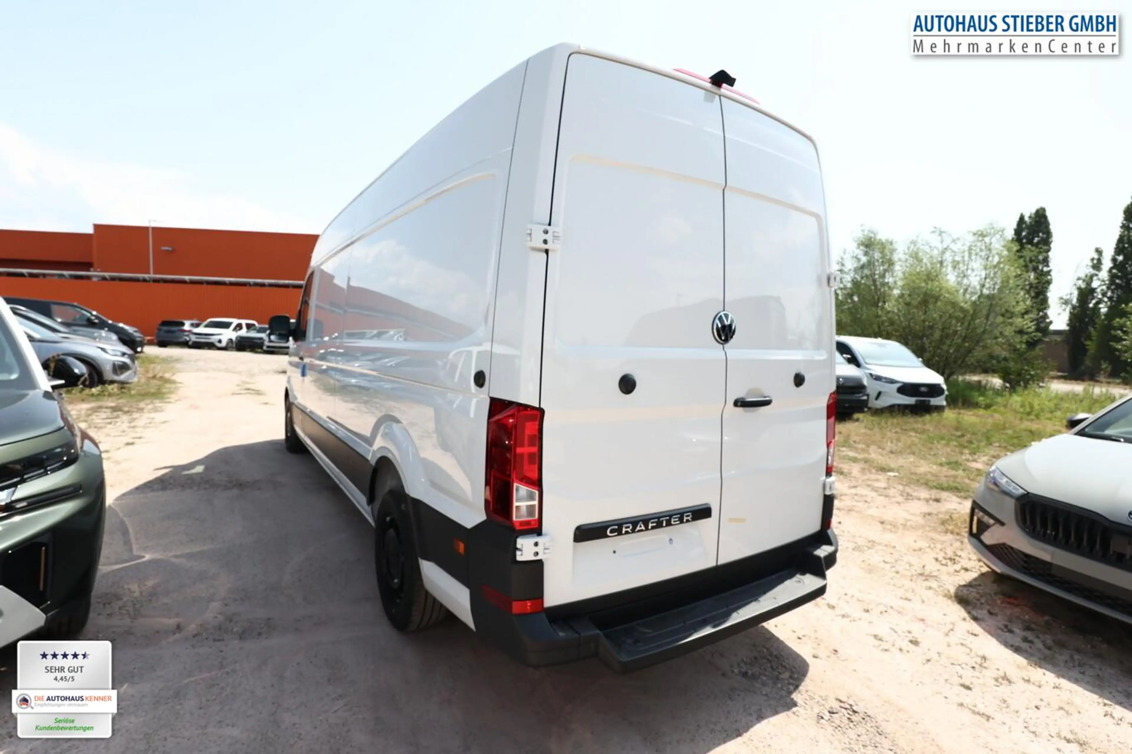 Volkswagen Crafter 35 L4H3 3S Temp Kam AppCo 2xPDC Res.rad 103 kW ... — photo 4