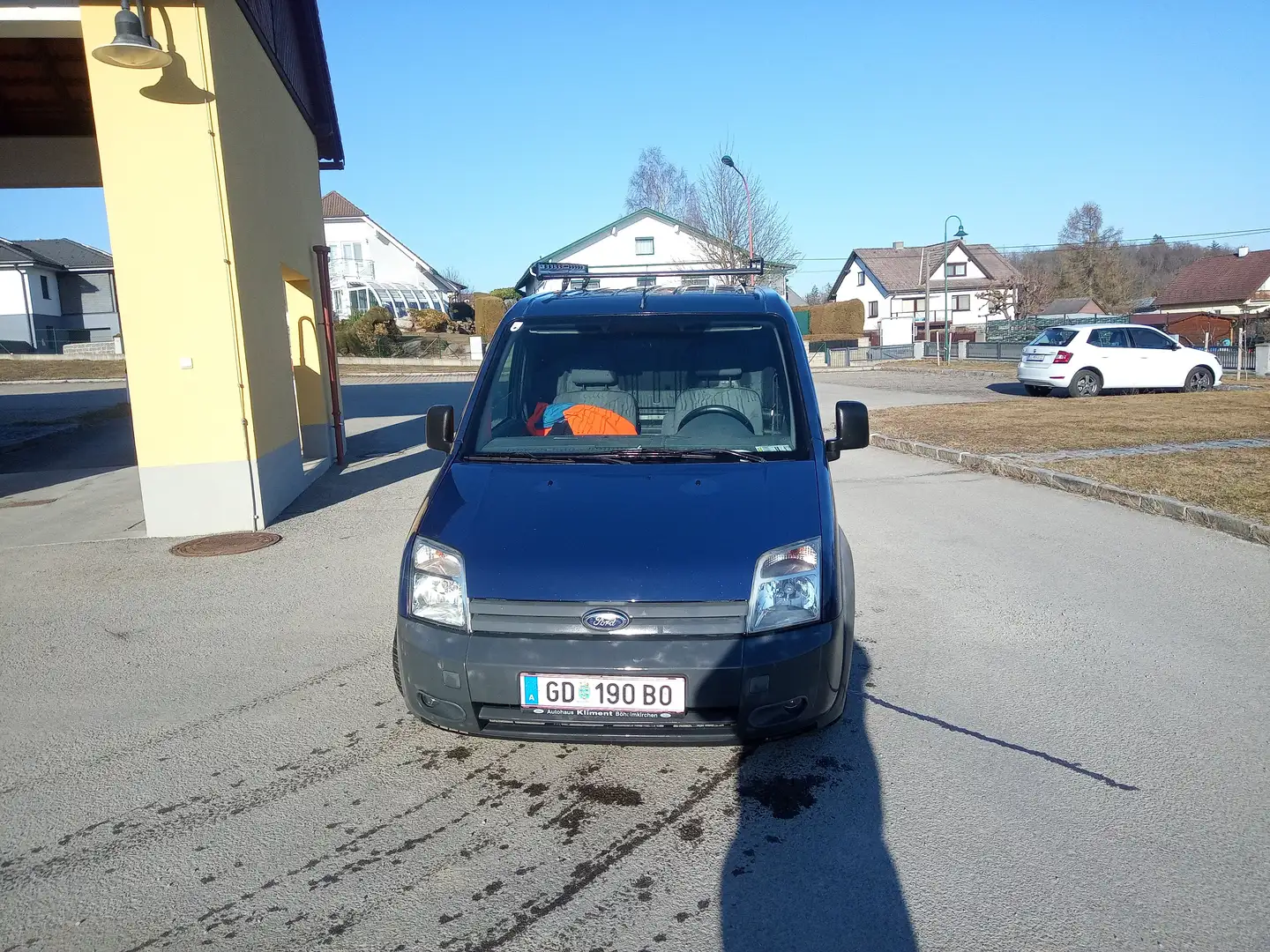 Ford Tourneo Connect kurz 1,8 TDCi Blau - 2