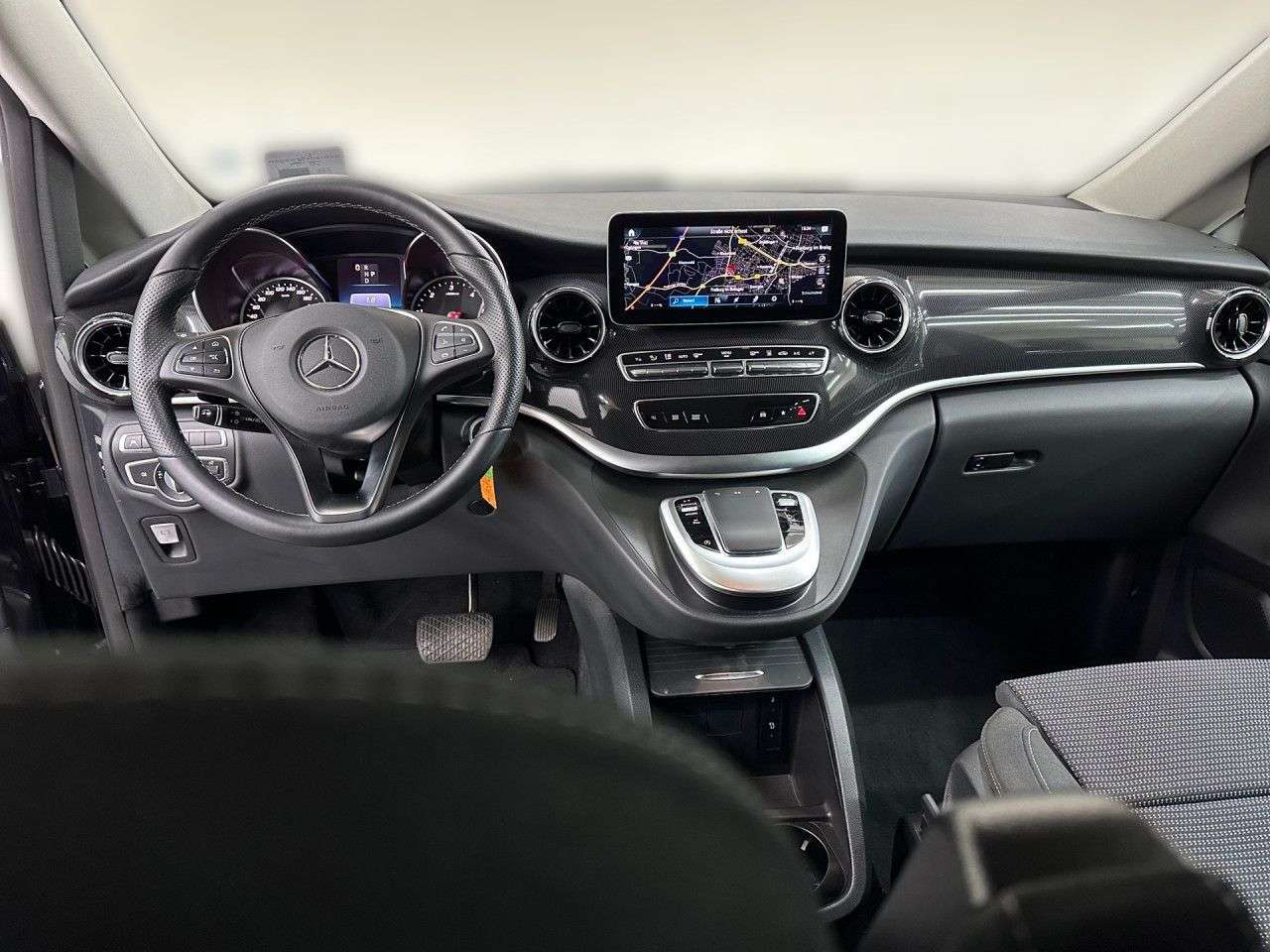 Mercedes-Benz V 250