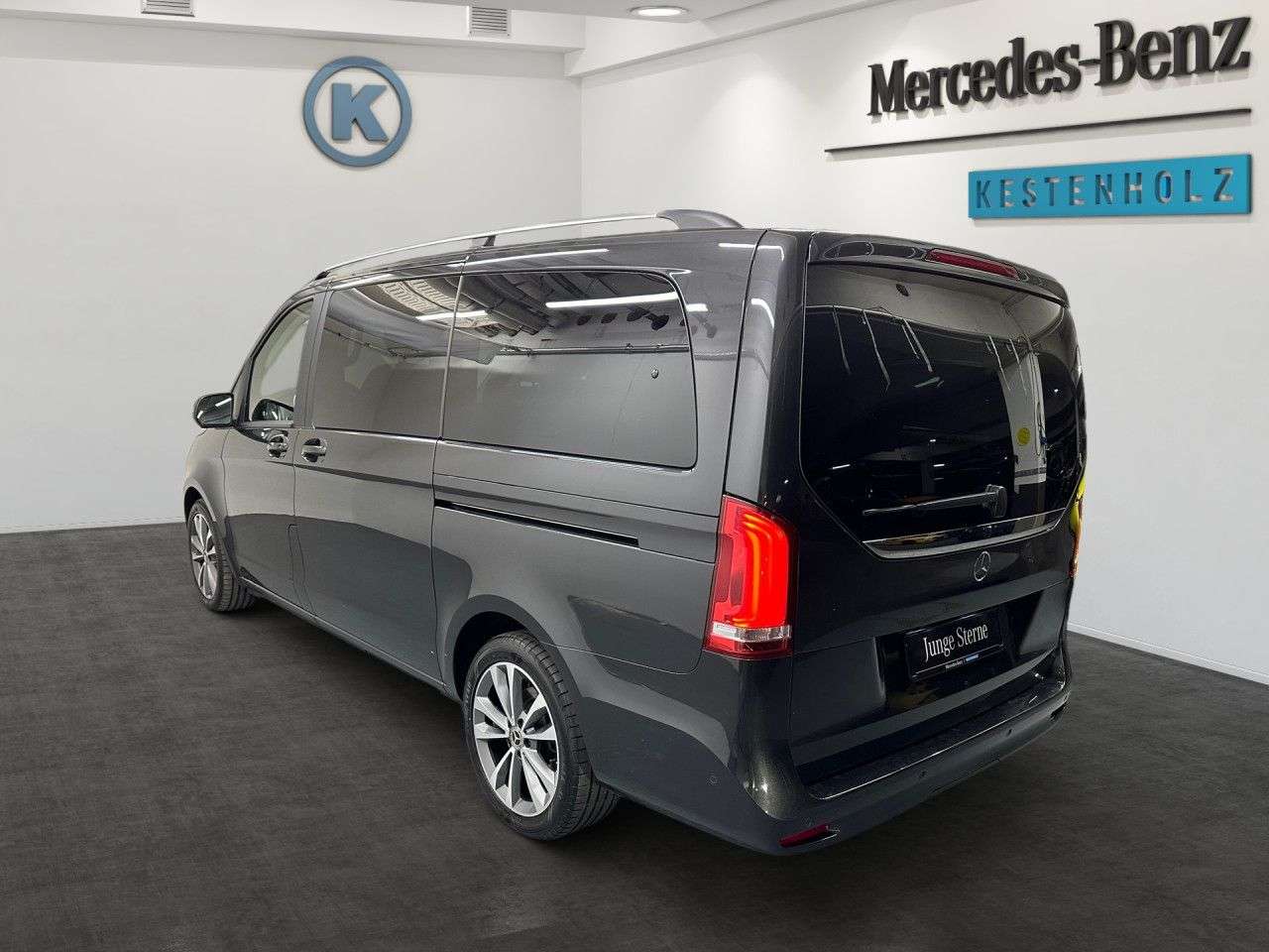 Mercedes-Benz V 250