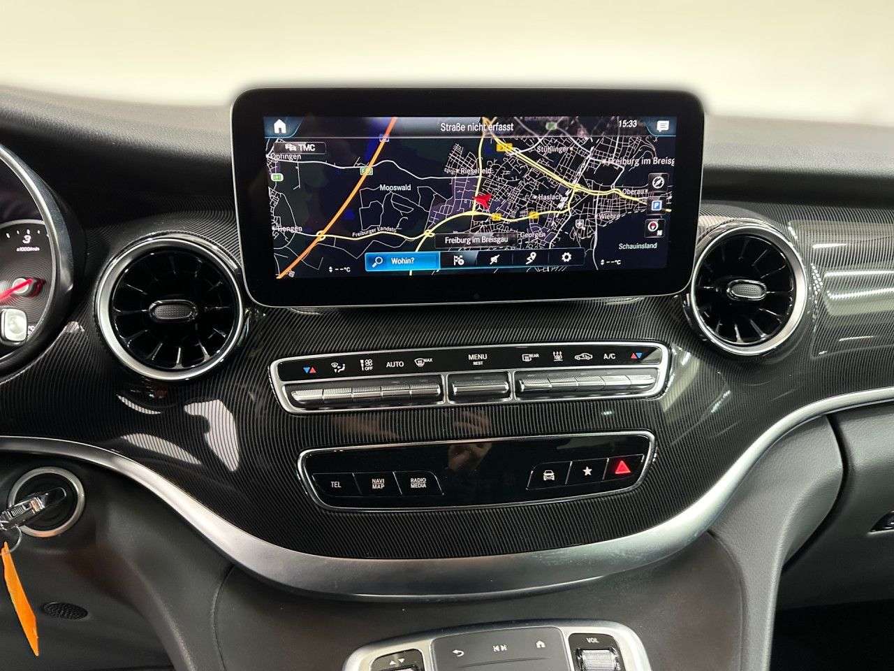 Mercedes-Benz V 250