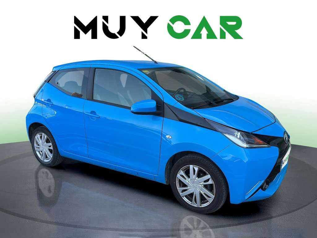 Toyota Aygo 1.0 VVT-i x-play - foto 1