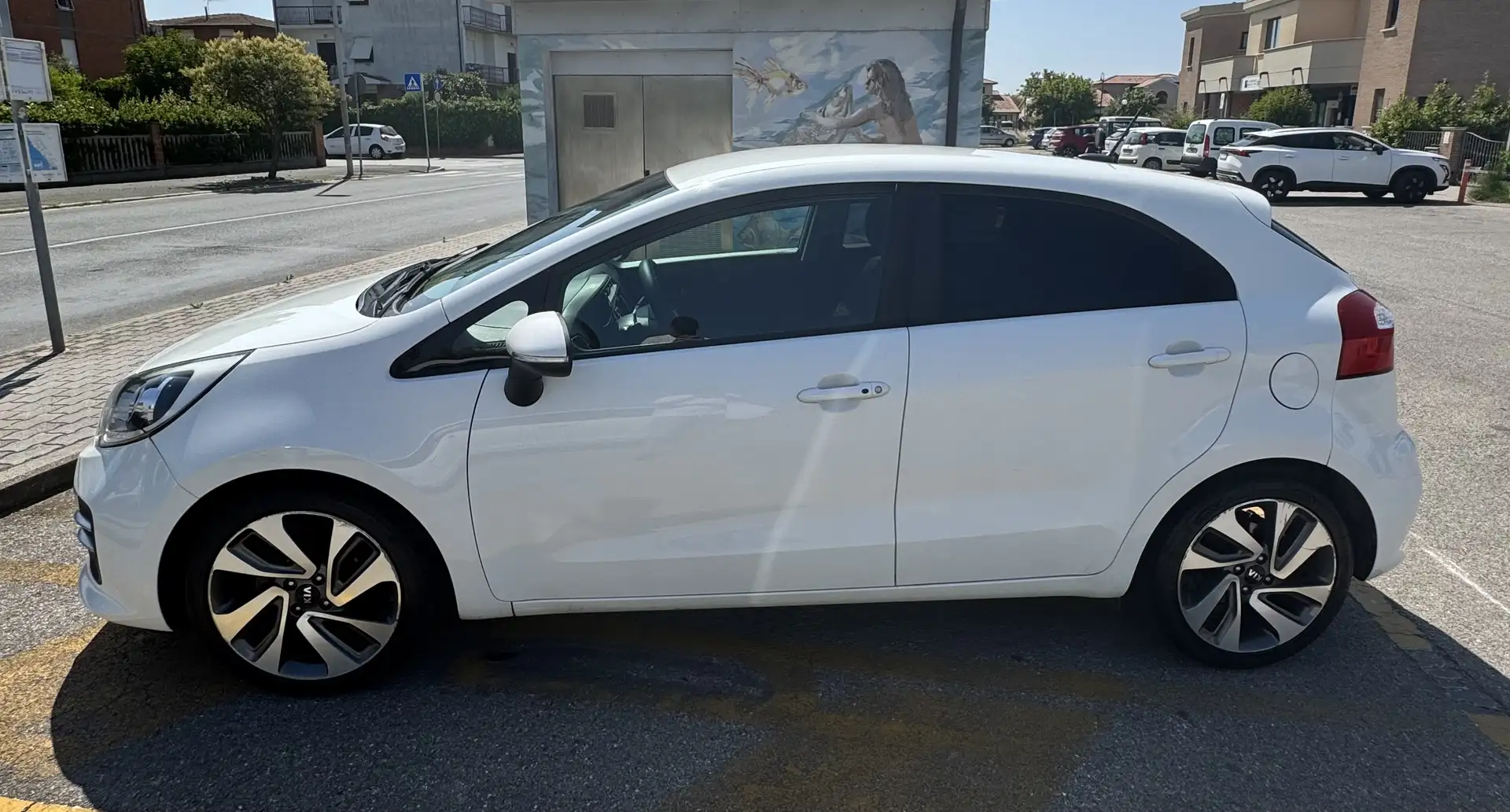 Kia Rio 5p 1.1 crdi Cool E6 - 1