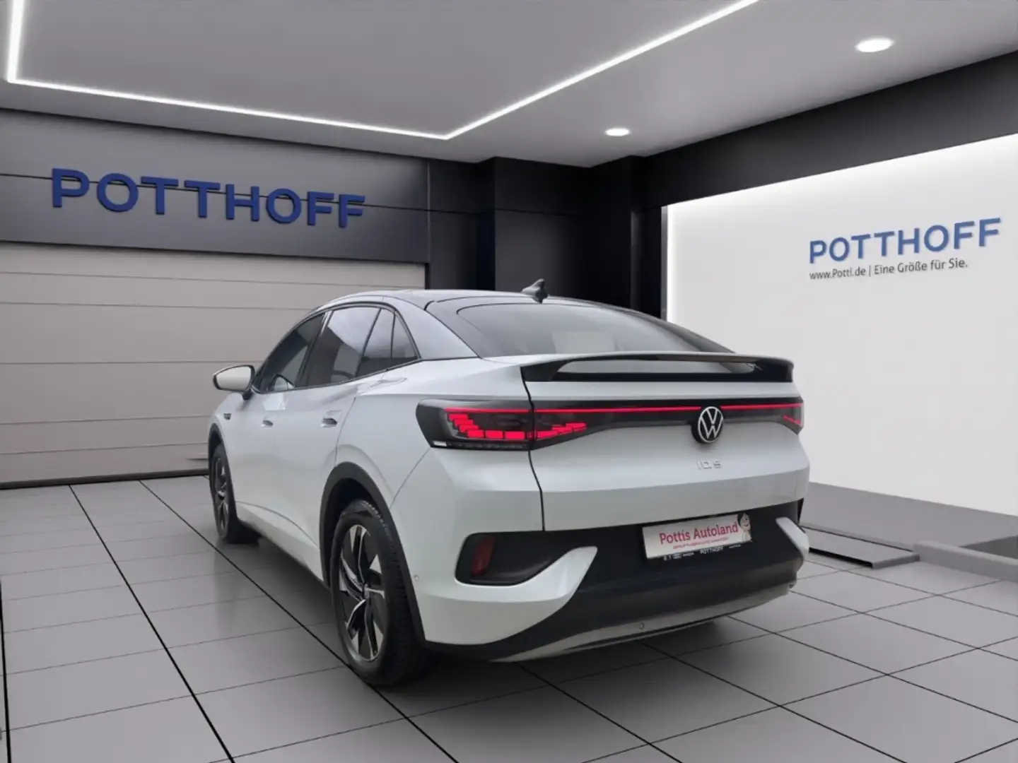 Volkswagen ID.5 PRO PERFORMANCE PANO AHK KAMERA PDC Weiß - 2