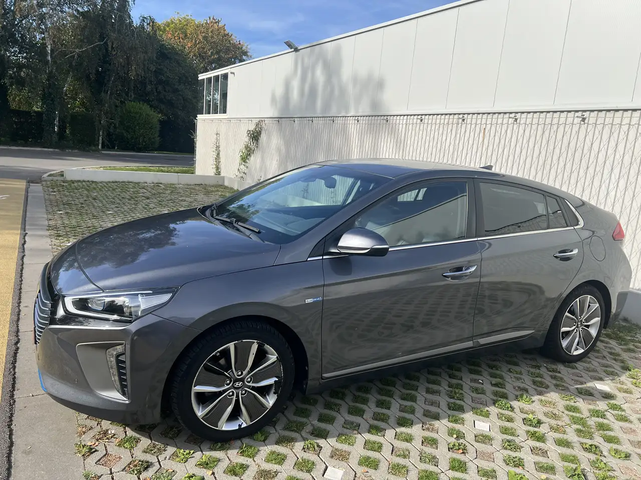 Hyundai Ioniq