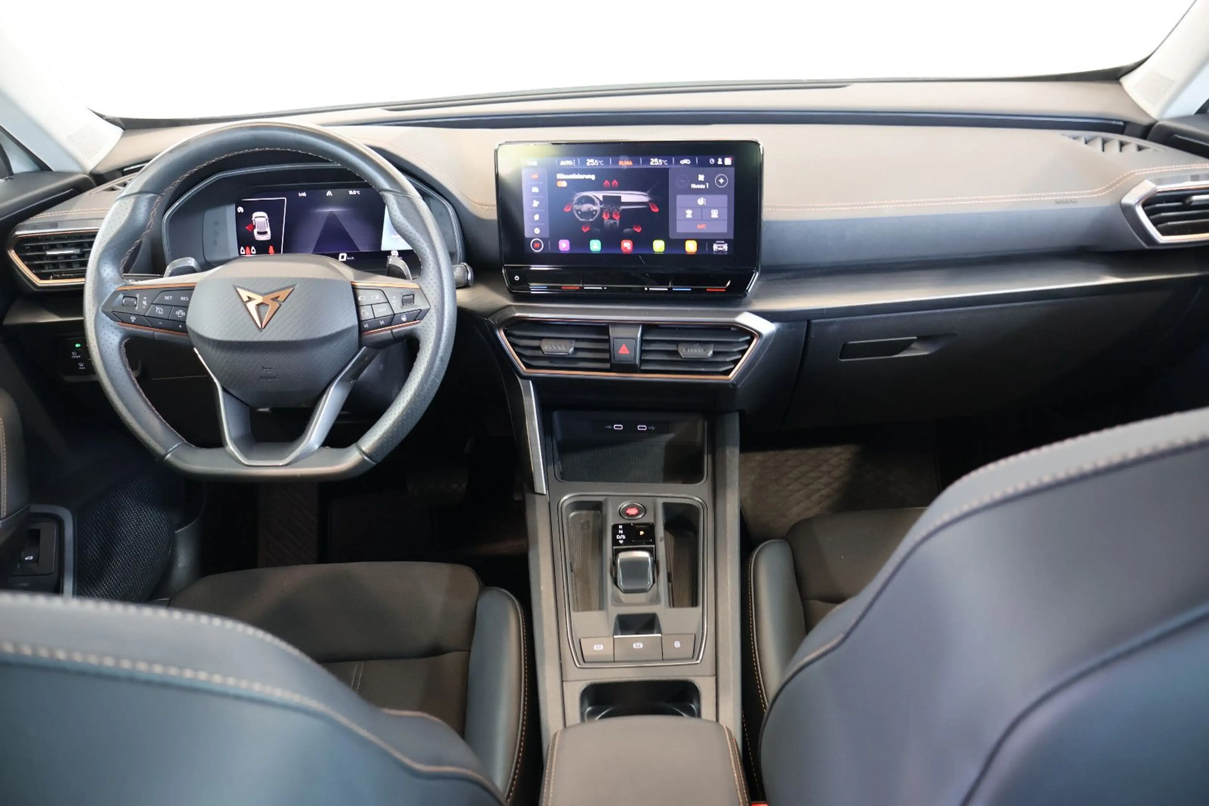 CUPRA Formentor 1.5 TSI AID+ACC+KEY+LED+LANE+18" — photo 7