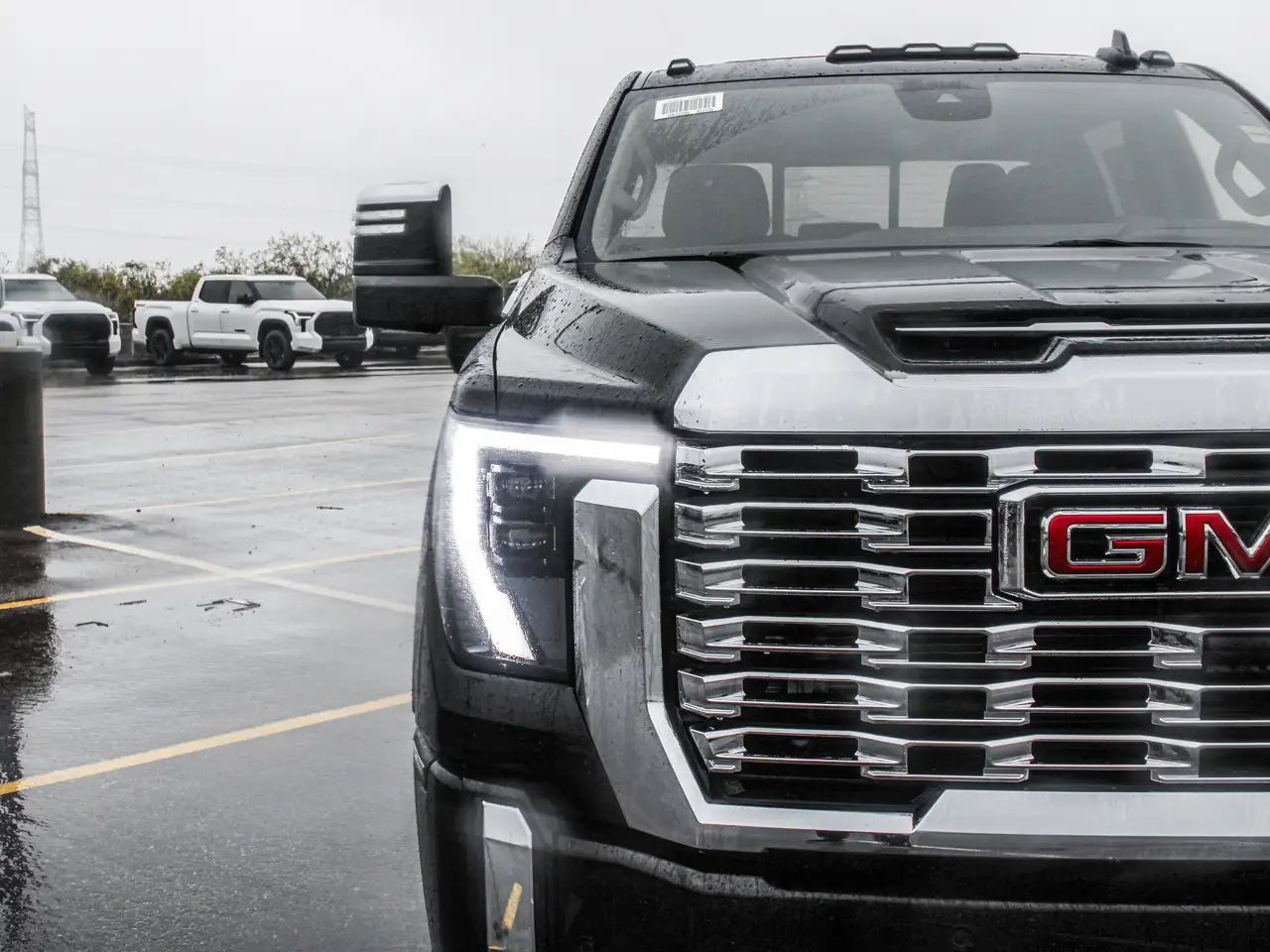 GMC Sierra 3500HD снимка GMC Sierra 3500HD
