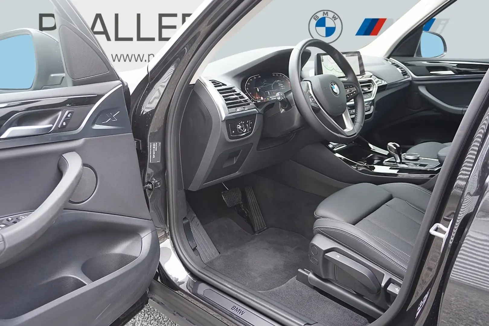 BMW X3 xDrive20i Automatik AHK Navi Kamera Sportsitze DAB Gris - 2