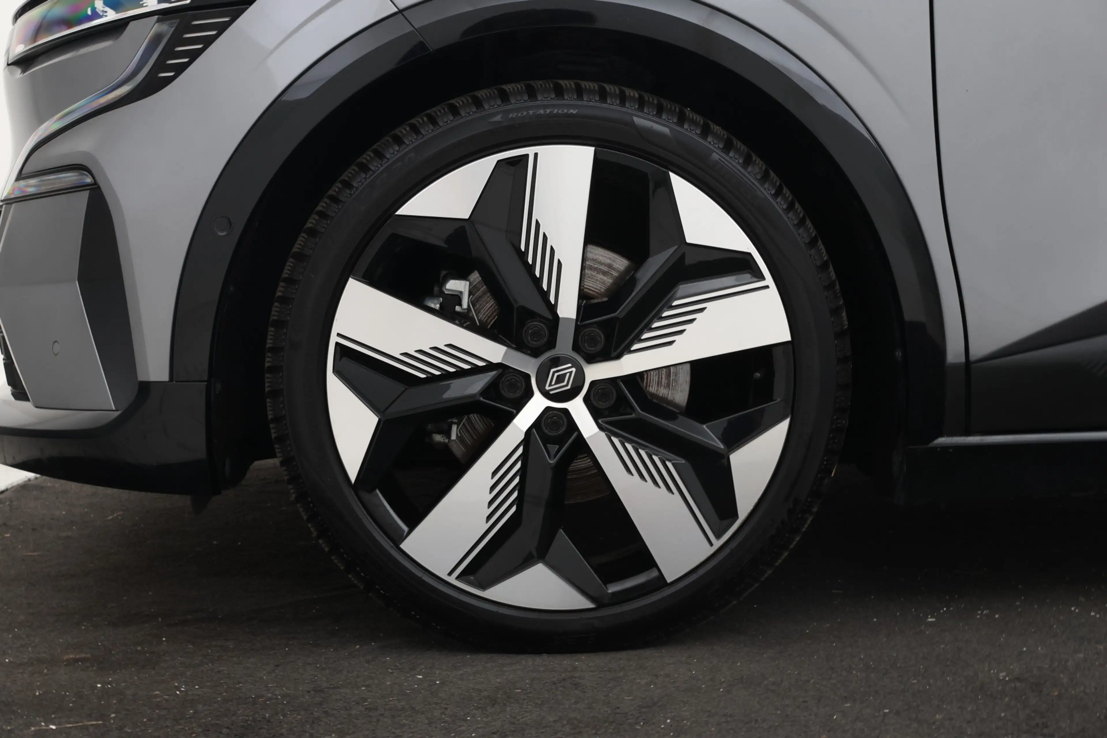Renault Megane E-Tech EV60 Optimum Charge Techno Adaptive Cruise, Apple — photo 8