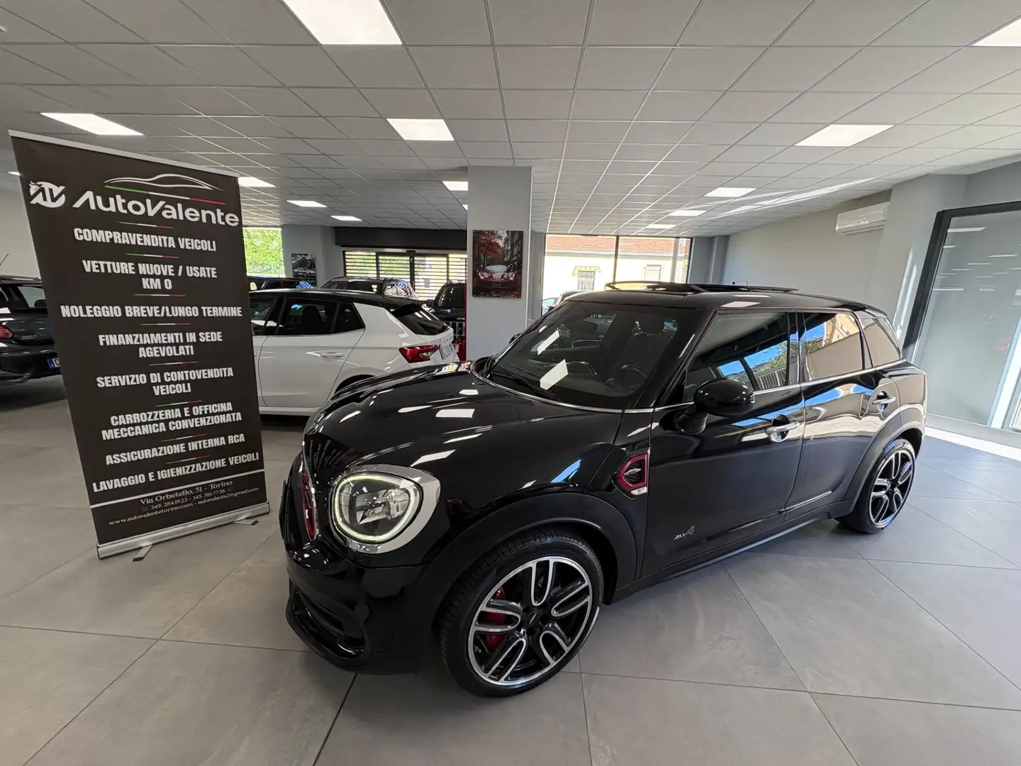 MINI John Cooper Works Countryman Mini 2.0 John Cooper Works Countrym. ALL4 Negro - 1