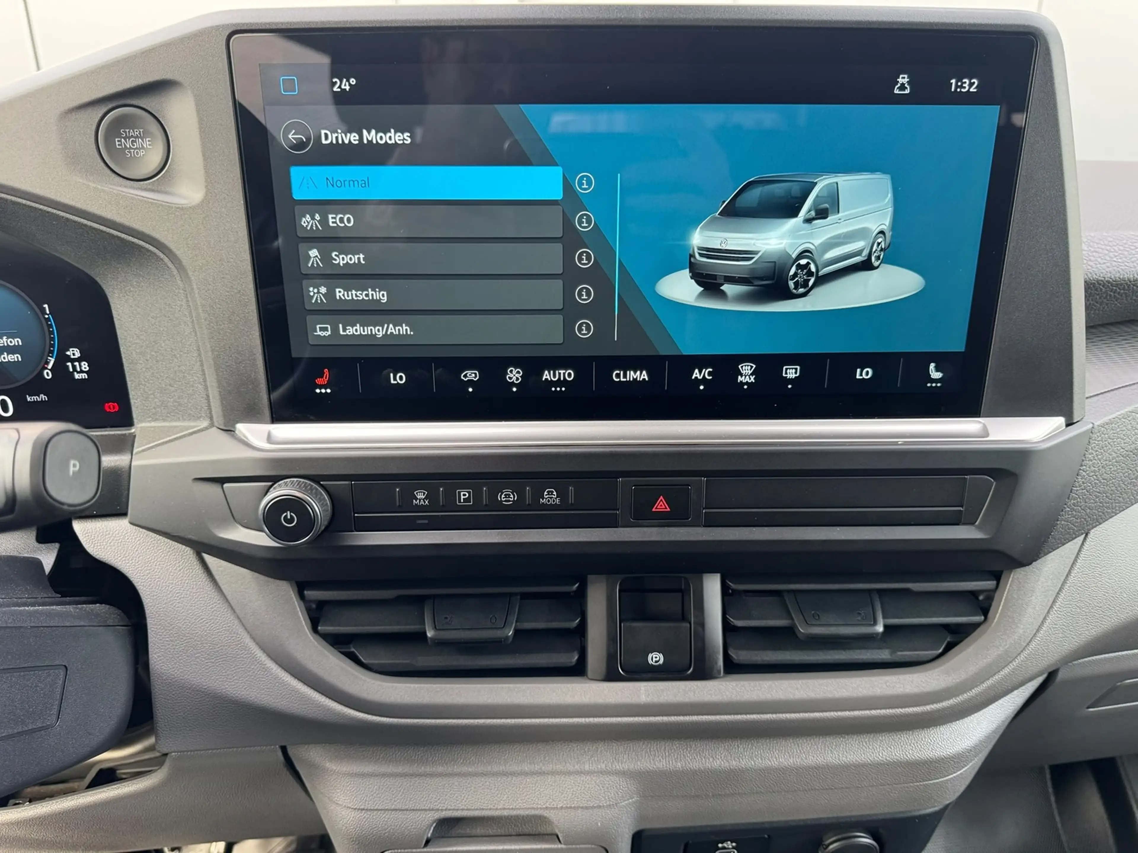 Volkswagen T7 Kombi LR 2.0TDI DSG 9 SITZE+AHK+KAMERA+LED+SHZ+ — photo 6