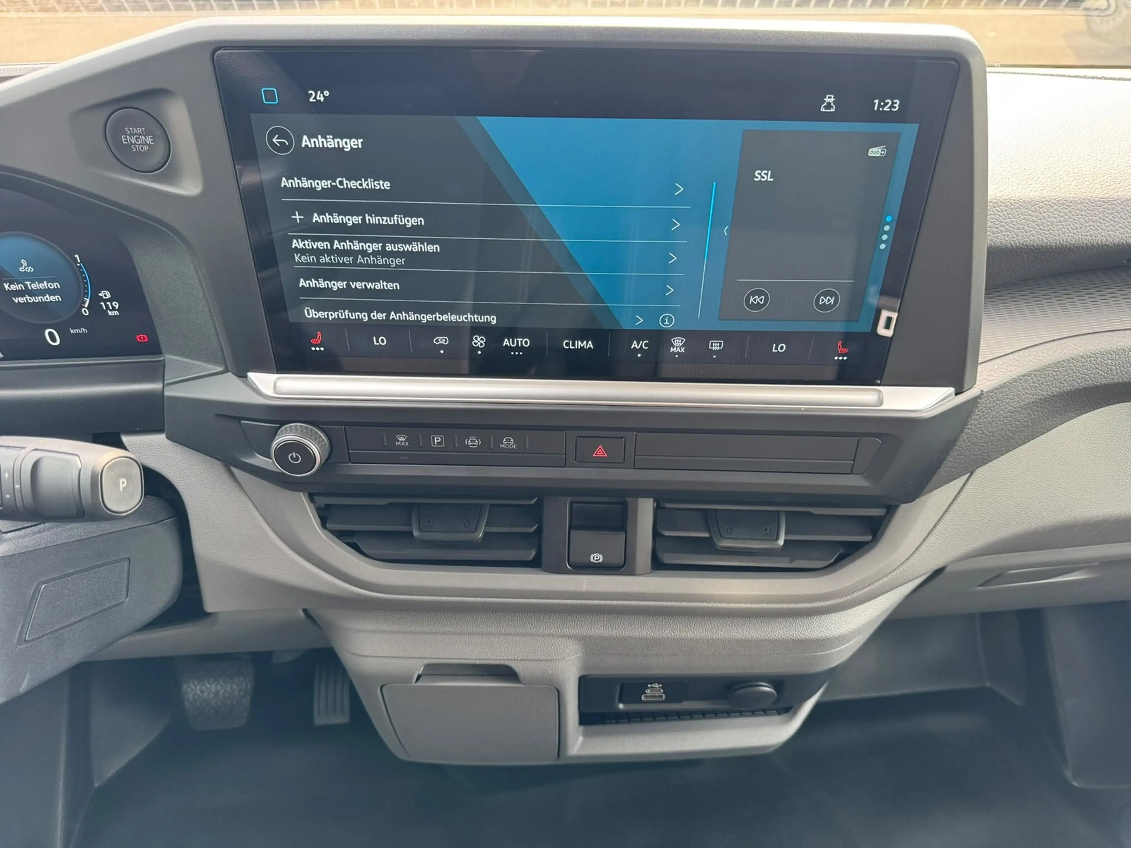 Volkswagen T7 Kombi LR 2.0TDI DSG 9 SITZE+AHK+KAMERA+LED+SHZ+ — photo 4