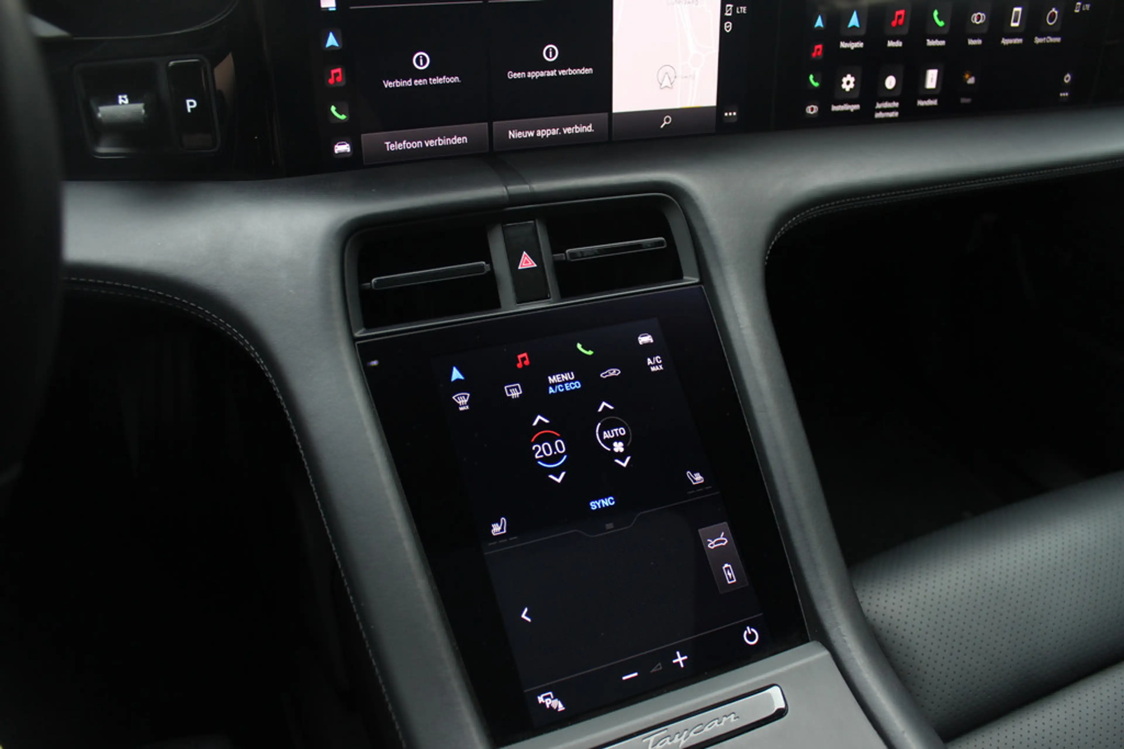 Porsche Taycan Sport Turismo 93 kWh / Panoramadak / 360Camera / P — photo 15