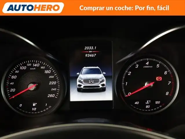 Mercedes-Benz GLC view 26