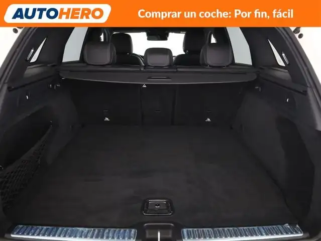Mercedes-Benz GLC view 18