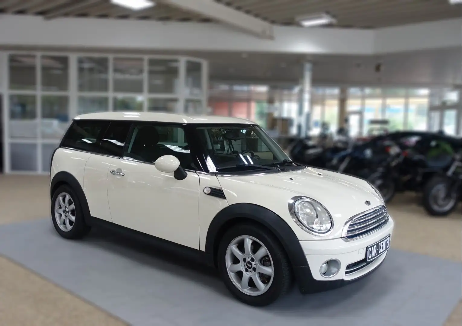 MINI One Clubman ONE 1.4 16V Clubman Salt Chrom Line; KLIMA/ LMF Weiß - 2