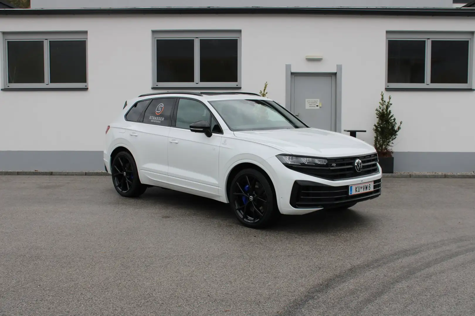 Volkswagen Touareg R eHybrid TSI 4MOTION Weiß - 1