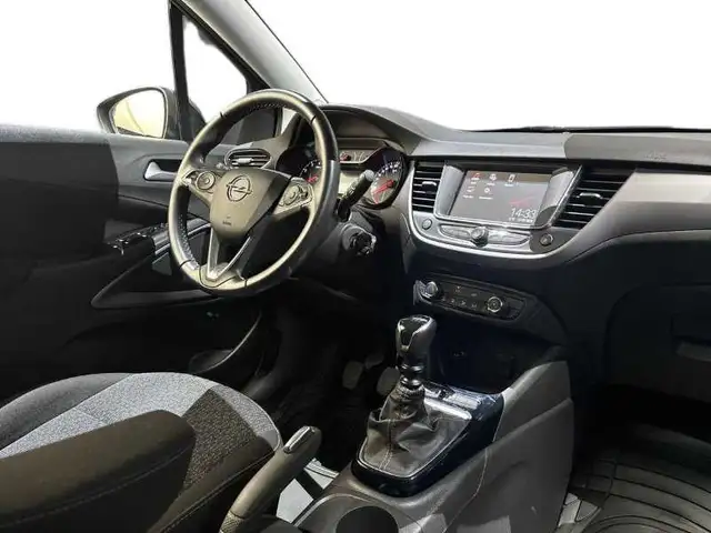 Opel Crossland view 15